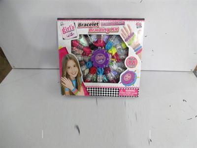 DIY hand-woven rope
