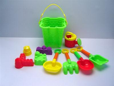 Sand castle buckets