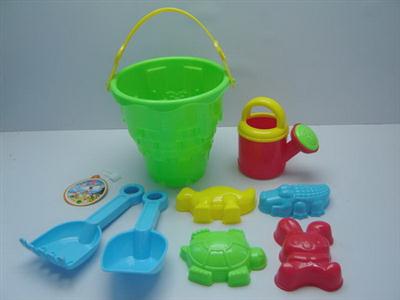 Large beach bucket castle