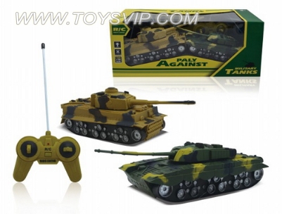 1:32 sparring tank