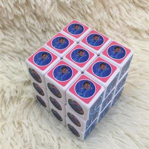 5.7cm little masked man cube