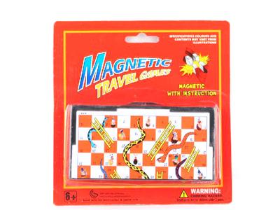 Folding magnetic snake chess