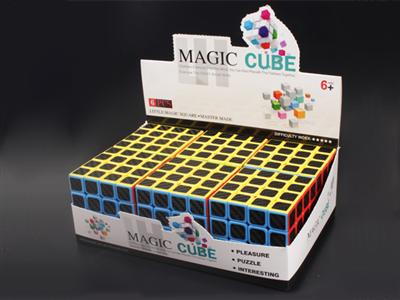 Fourth-order solid color carbon fiber cube