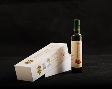 Premium walnut oil