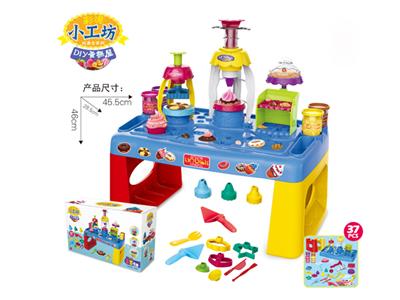 冰淇淋屋彩泥台