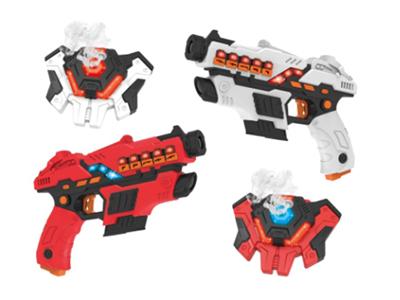 Two guns + two vests