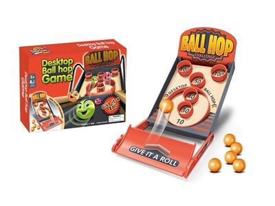 Throwing ball game