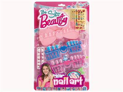 Fashion manicure set